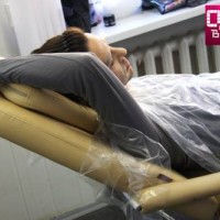 Марк Тишман в образе Эроса Рамазотти