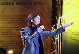Выступление Марка Тишмана на концерте Андрея Дементьева