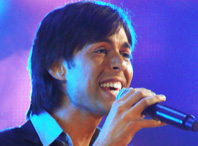 Певец и композитор Марк Тишман